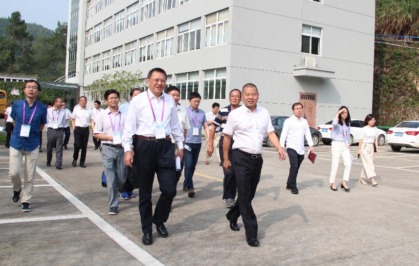 1537947961100827A7EE.jpg 1537947961100827A7EE.jpg